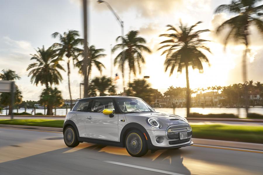  Mini Cooper SE (F56) 2020 года  (NA) (фото 101 из 342)